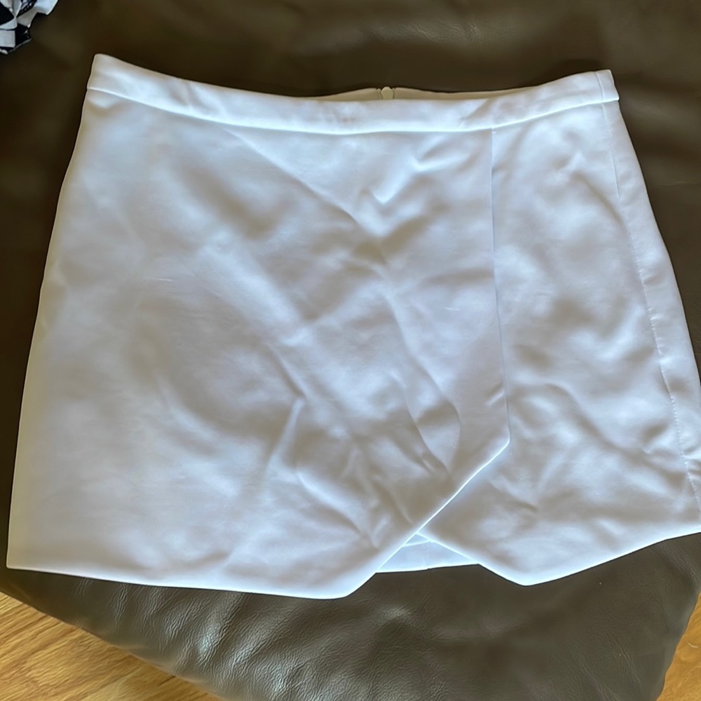 DREW USA pleated white mini skirt size 0